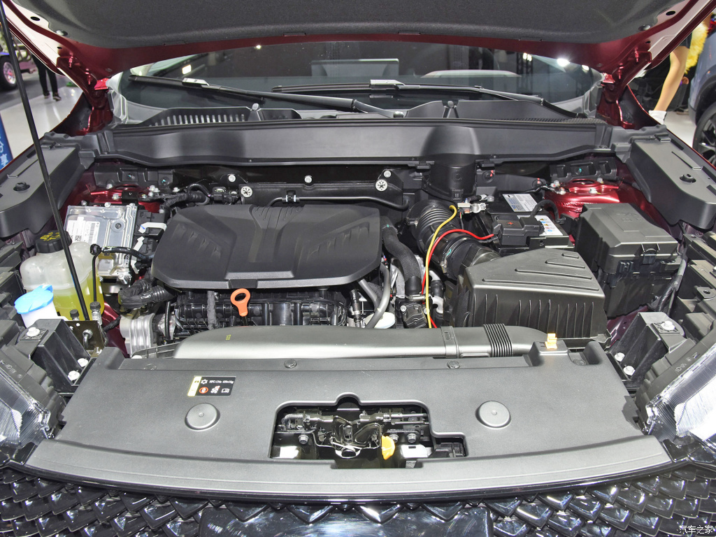 https://car2.autoimg.cn/cardfs/product/g24/M00/D3/0D/1024x0_1_q95_autohomecar__ChwFjl-3haGAeyVuAA12WOsyoN8499.jpg